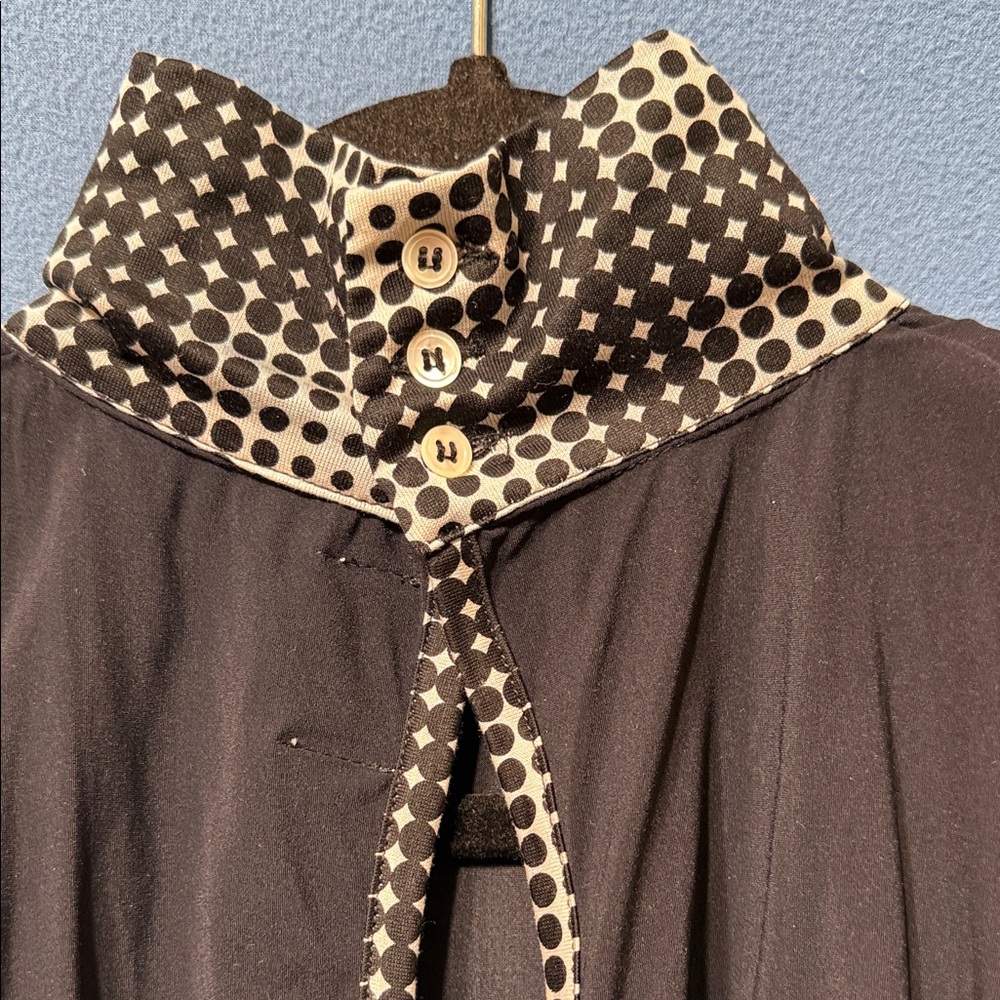Black Sleeveless Top with Checkered Accents Open Back and Material Belt Size M - Picture 7 of 16